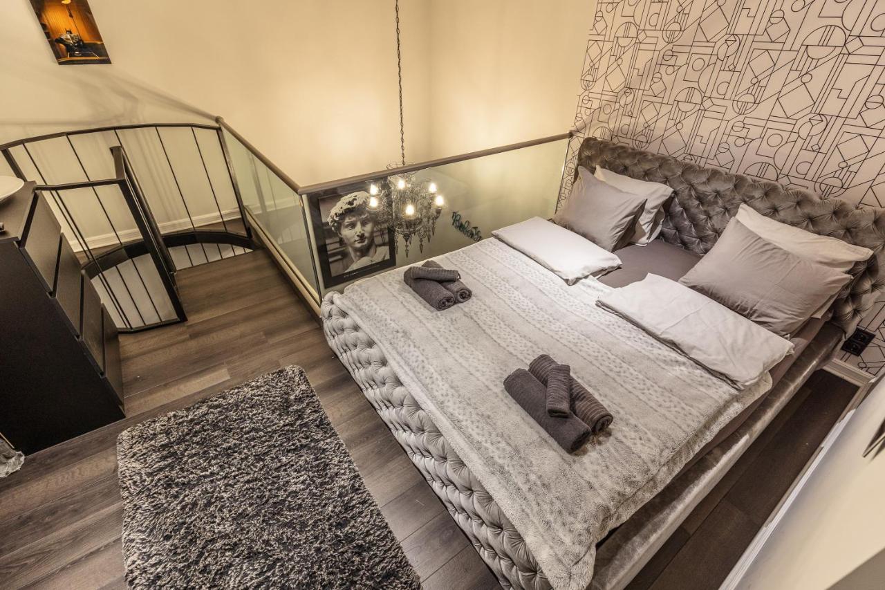 Bobo'S Luxury Apartment Budapest Eksteriør billede
