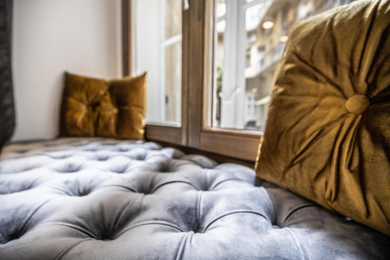Bobo'S Luxury Apartment Budapest Eksteriør billede